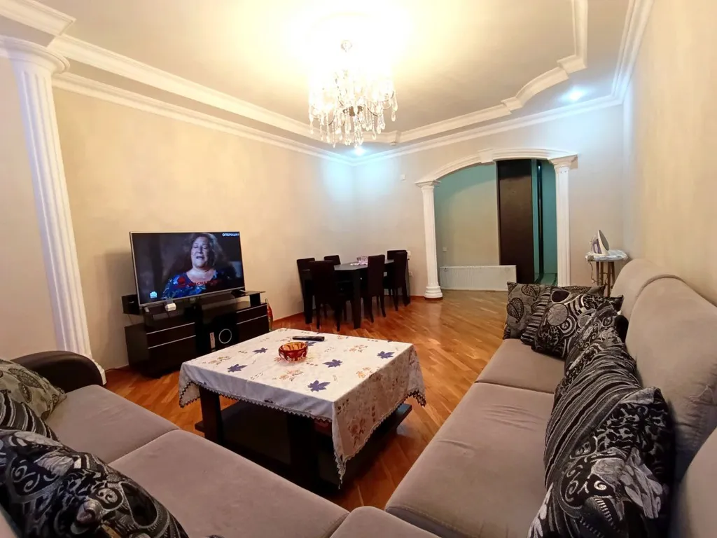 Квартира рядом с метро Низами