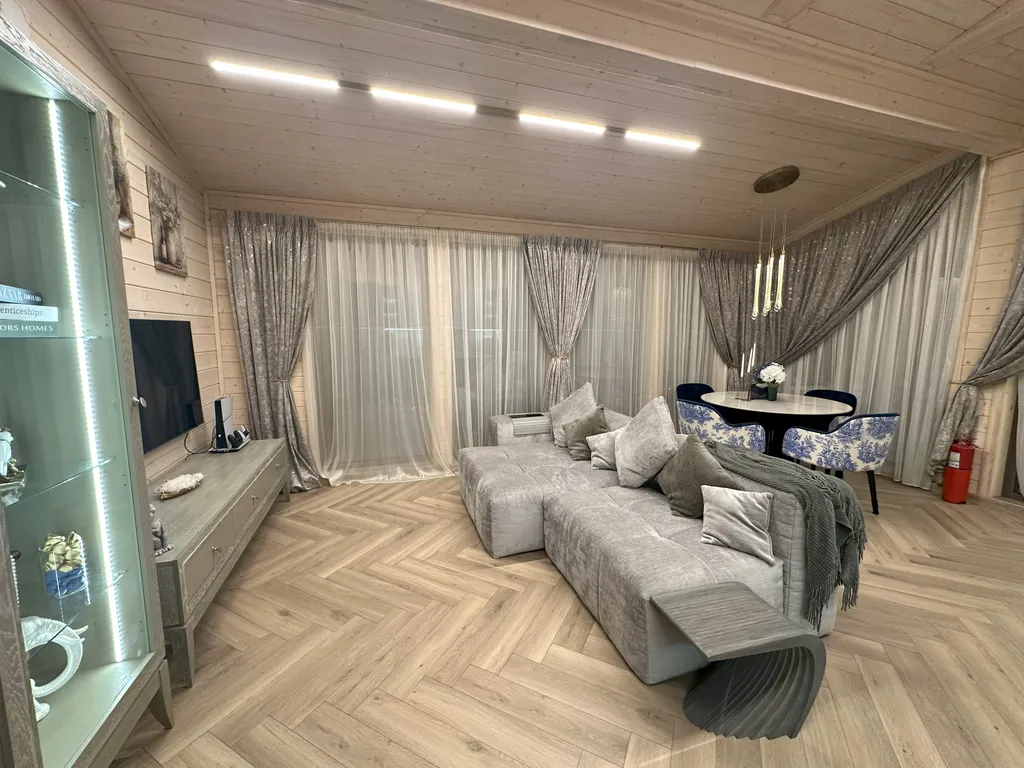 Барнхаус Дом у озера с видом на лес и озеро