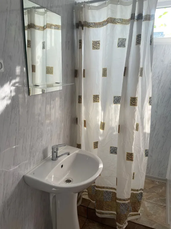 Квартира Квартира Комфортный отдых в частном секторе недалеко от моря — Сочи