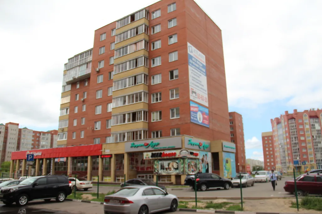 Квартира 2-комнатная Квартира — Омск