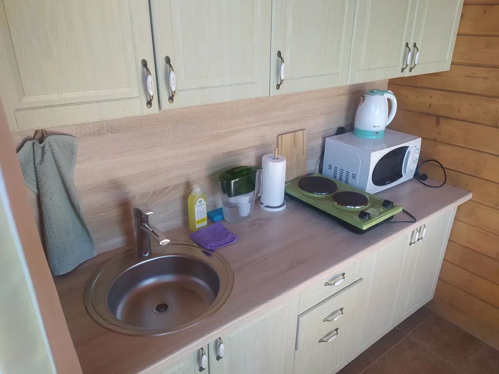 Гостевой домик у озера, деревня Смоленка