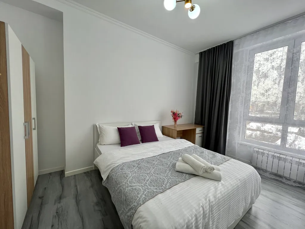 Family suite with mountain view