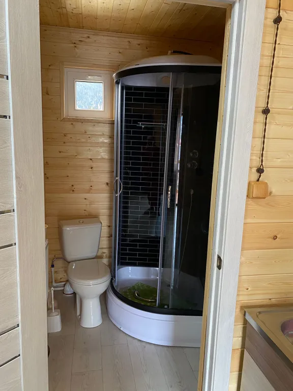 Уютный номер с видом на горы Люкс 1