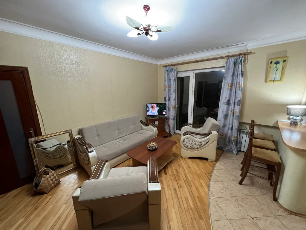 Квартира с балконом видом на море