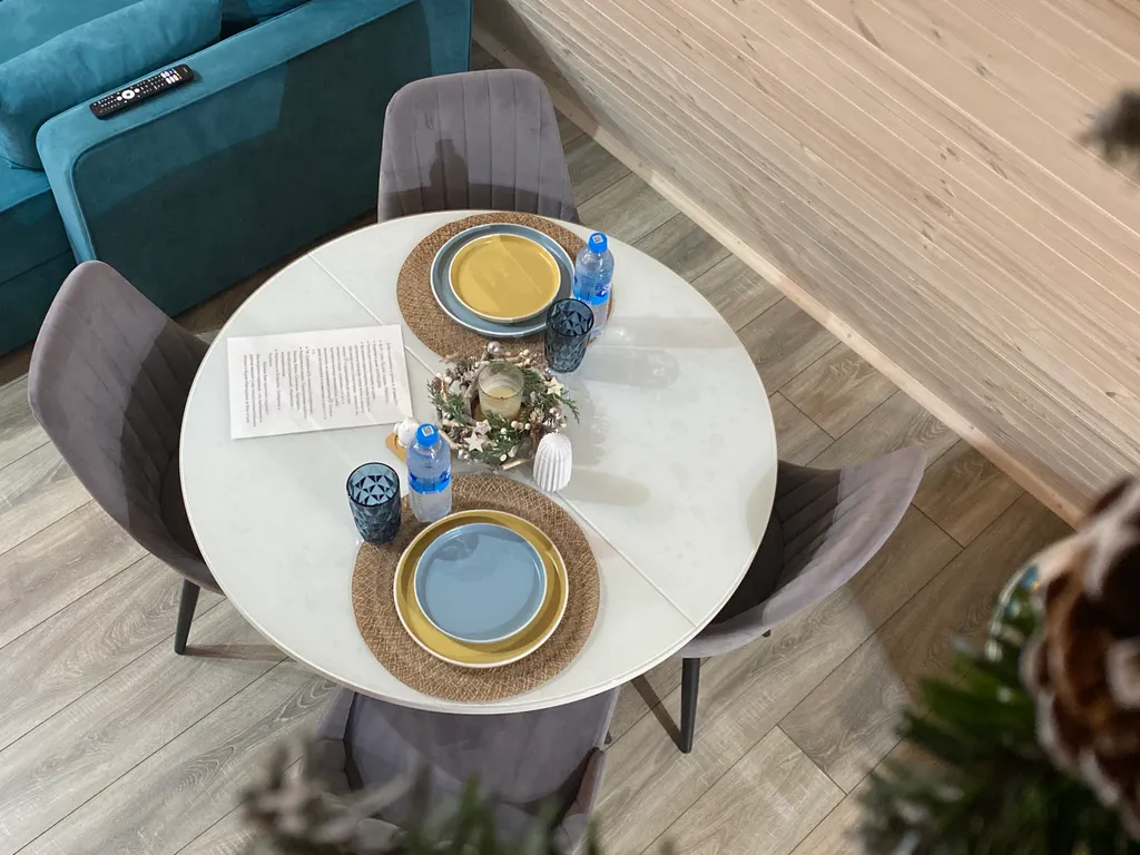 Домик у леса