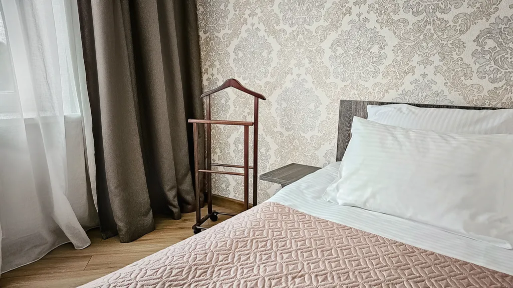 Однокомнатная квартира, нестандартной планировки, в центре города