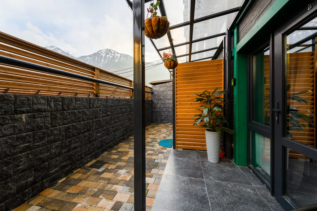 Уютная Студия с террасой Green Oplot Apartments