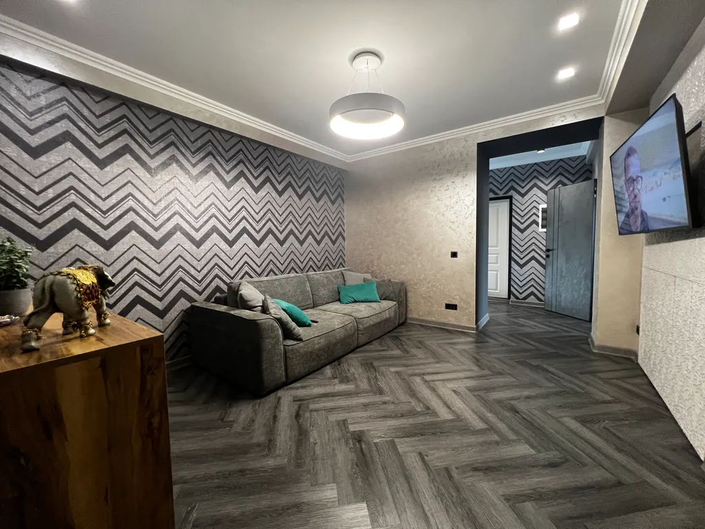 Апартамент с шикарным видом на горы