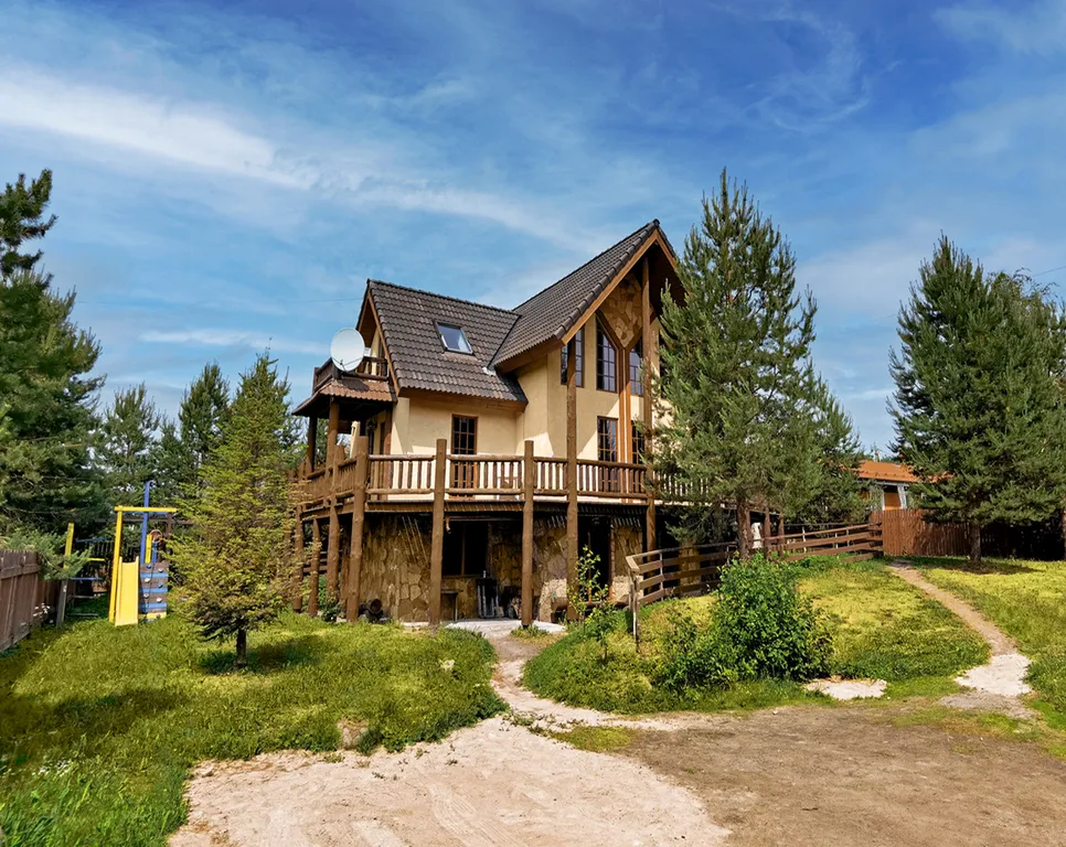 Дом с тёплым бассейном и камином Рощино Солнечный