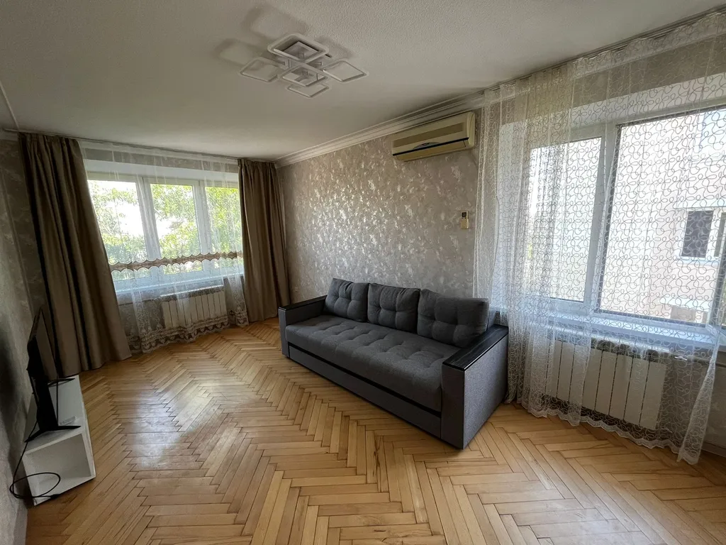 Уютная трёхкомнатная квартира в Сочи на Виноградной