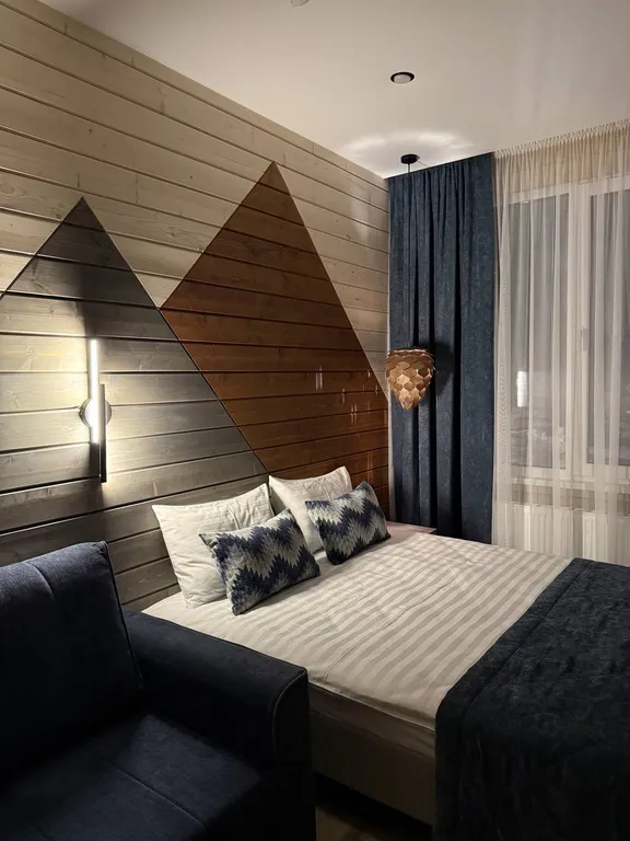 Коттедж для всей компании с видом на лес