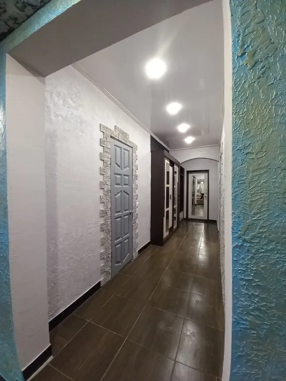 Бесконтактное заселение. Часть дома с отдельным входом и двором.