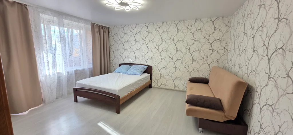 Квартира Двухкомнатная квартира с балконом — Колпино