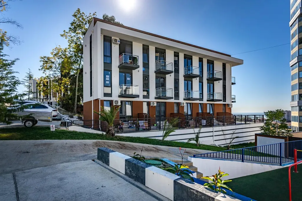 Квартира Апартаменты с балконом с видом на море — Адлер