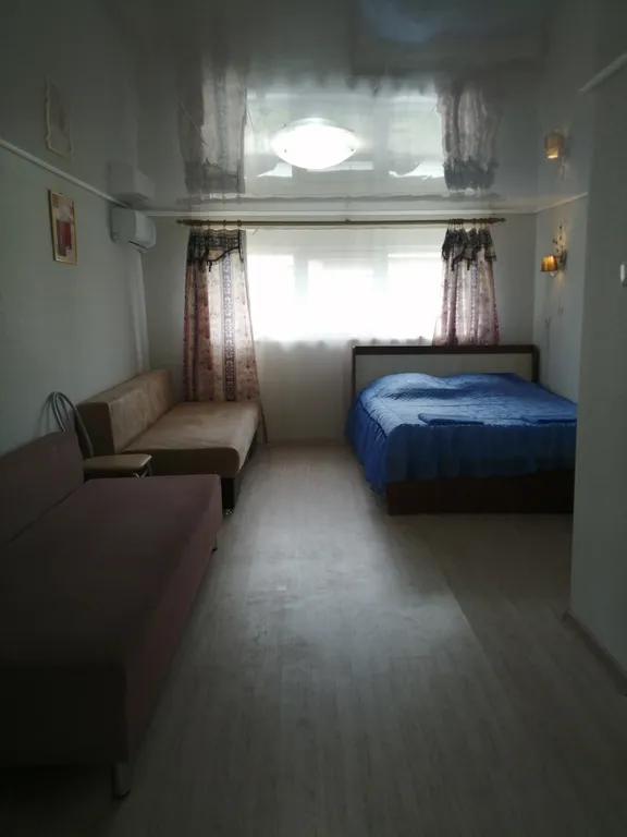 Коттедж Дом с личной кухней и санузлом — Ейск