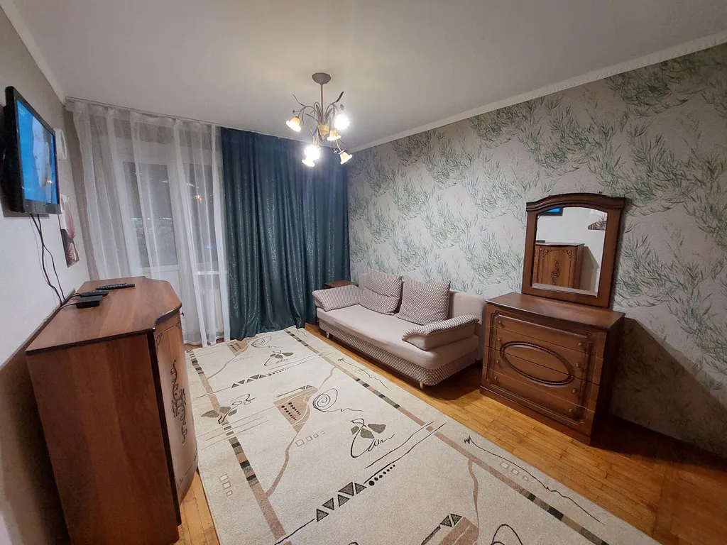 Квартира около ДК им. Гагарина