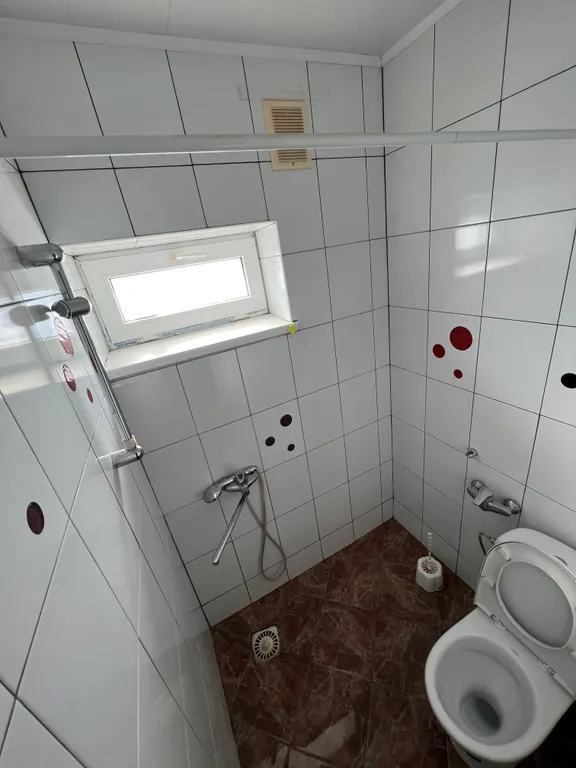 Эллинг у моря