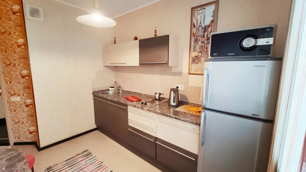 Квартира с душевой кабиной