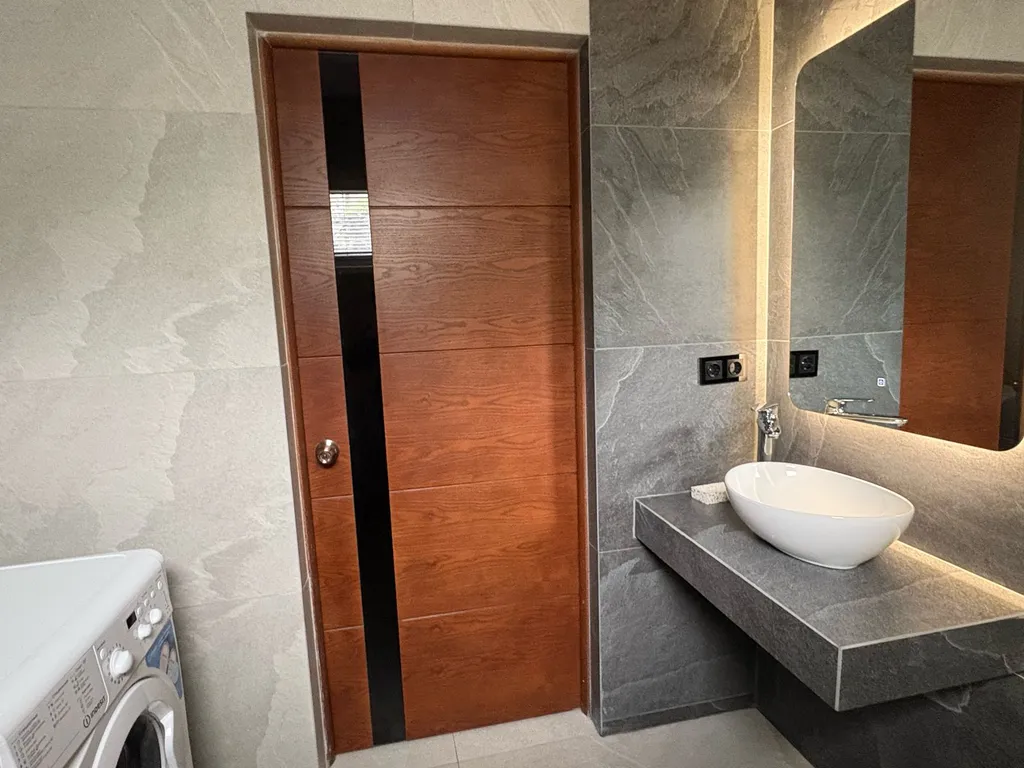 Коттедж Коттедж Апартаменты с бассейном — Сириус