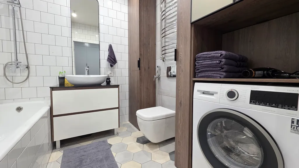 Уютная Евро 2-комнатная квартира в центре с дизайнерским ремонтом