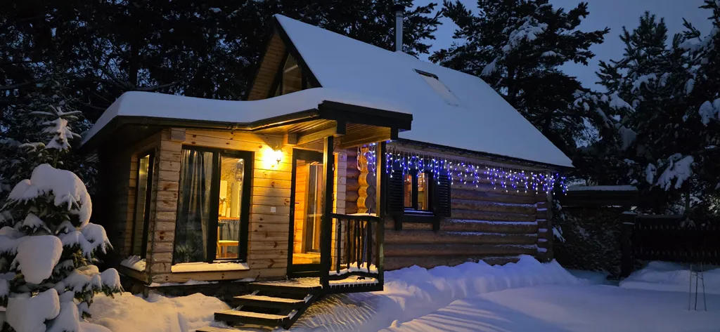 Деревенский домик в пригороде Костромы