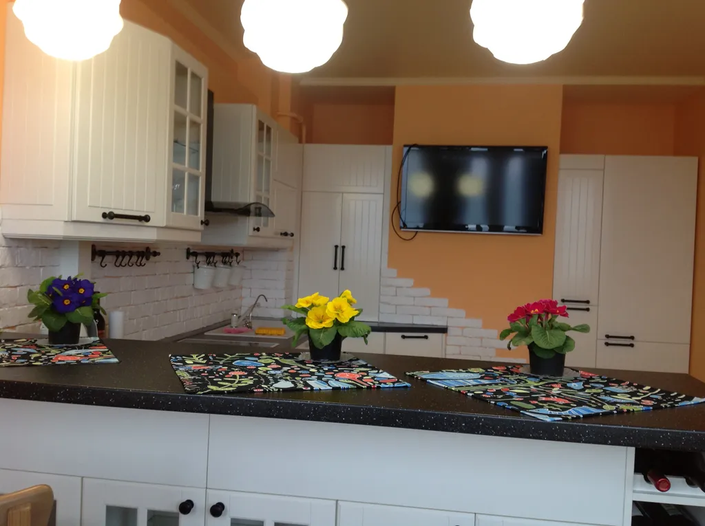 Дизайнерская квартира с видом на море и горы