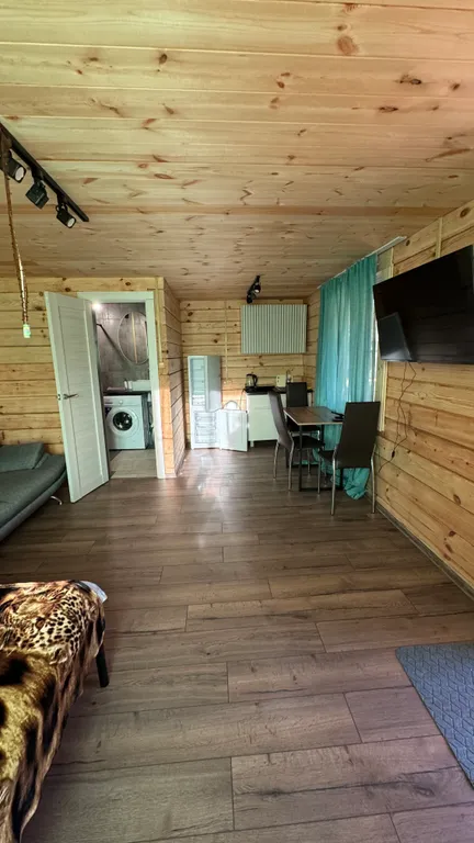 Уютный домик недалеко от города