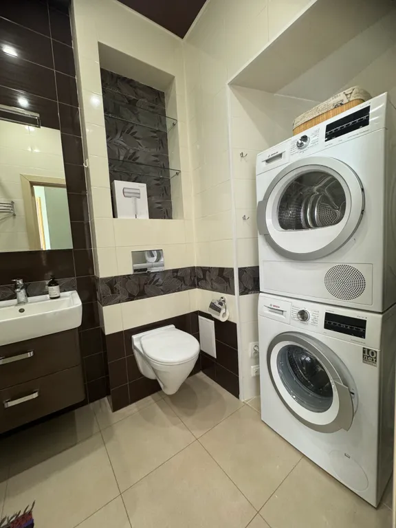 Шикарная евро-трёхкомнатная квартира на набережной