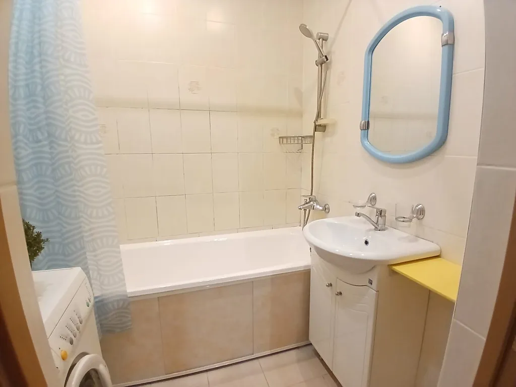 Яркий семейный 2х комнатный апартамент в центре