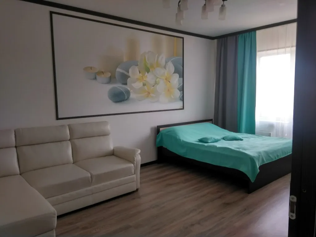 Квартира у Аквапарка — аренда посуточно в Родина