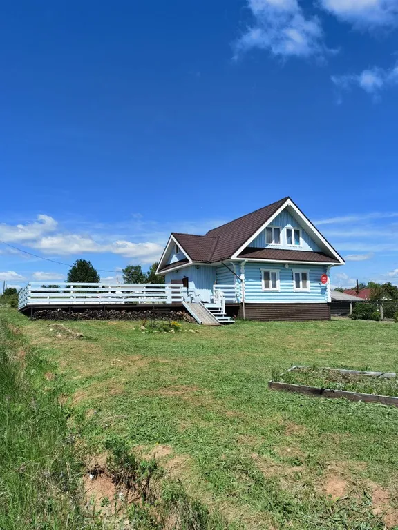 Коттедж Двухэтажный дом с видом на Галичское озеро — аренда посуточно в Галич