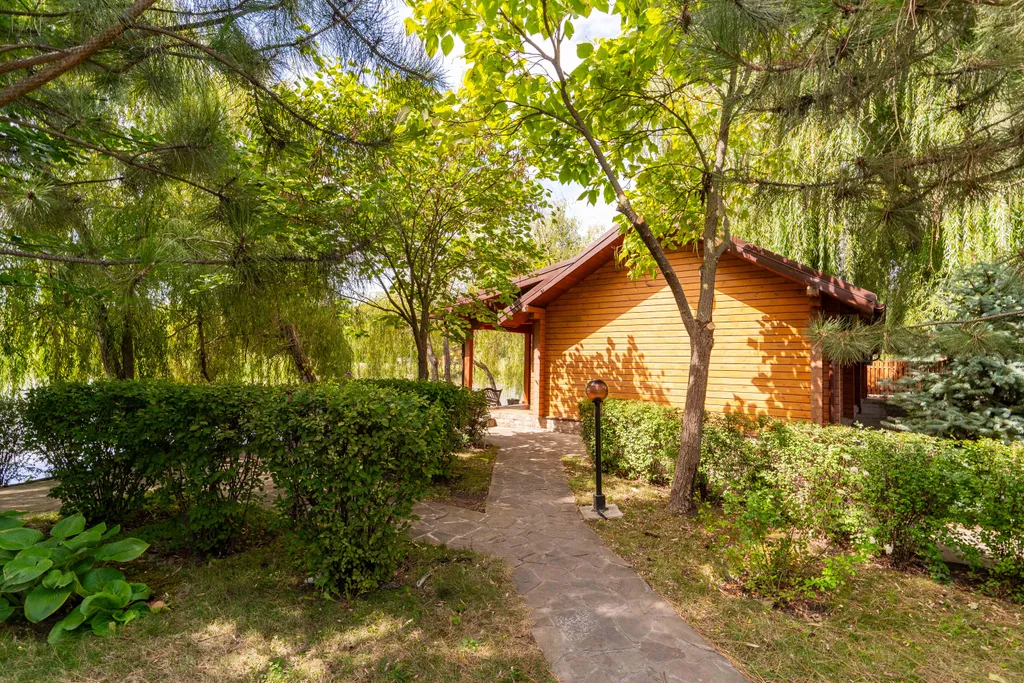 ВИП номер у реки с зоной барбекю, посещение зоны  СПА в подарок!