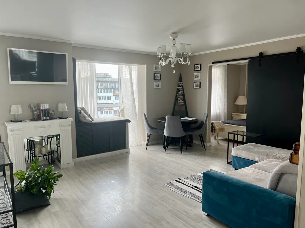 Квартира Квартира 3-комнатная в центре у Нижнего озера, Зоя-апарт — Калининград