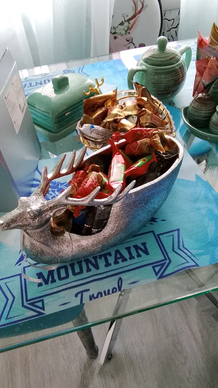 Очень уютная оленья хатка