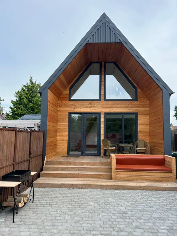 Коттедж Барнхаус Еловый шепот — аренда посуточно в Лесной