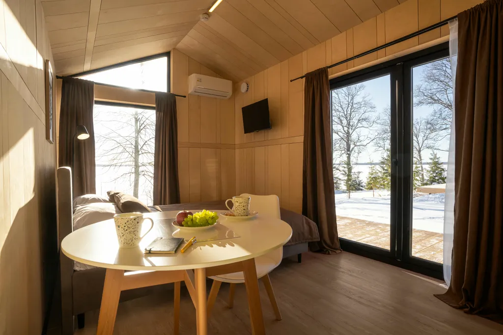 Коттедж Двухместный барнхаус на берегу озера — Плодовое