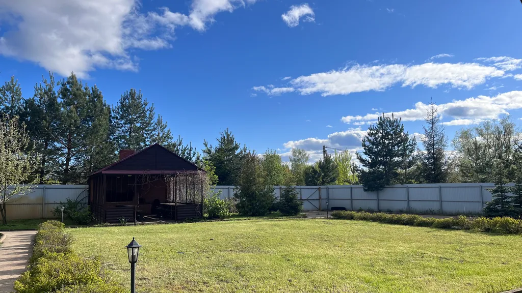 Дом на берегу Волги