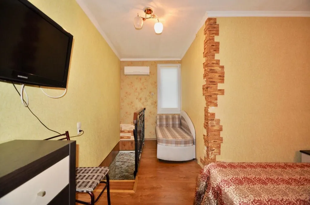 Домик на берегу моря