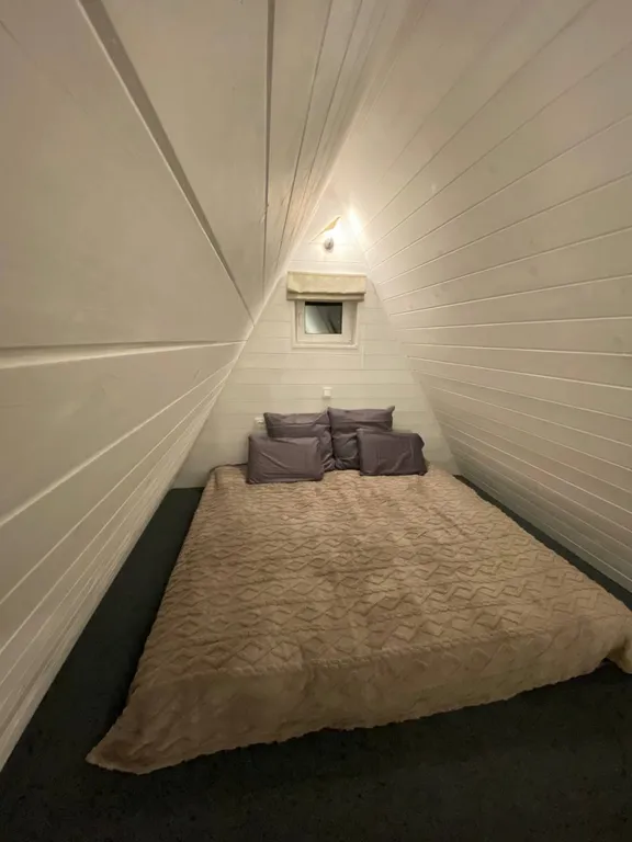 Треугольный дом в скандинавском стиле A-frame