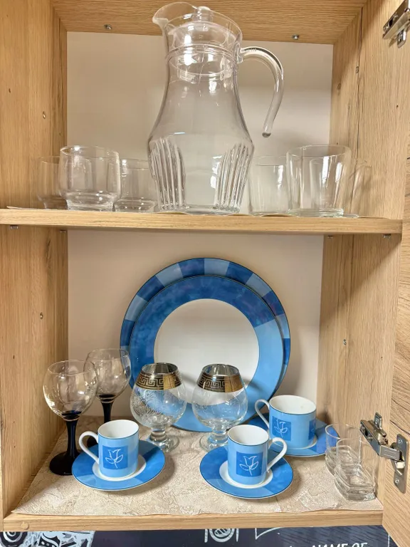 Квартира Новая студия в тихом местечке, зелень, пенье птиц, горы и море — Варваровка