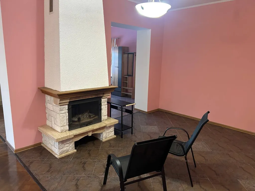 Дом с каминным залом