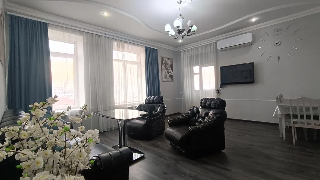 Уютная квартира в большом центре — аренда посуточно в Ереван