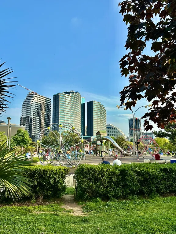 Уютная квартира с бассейном