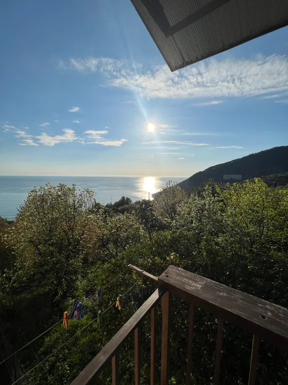 Двухместный номер с балконом , с видом на море и горы