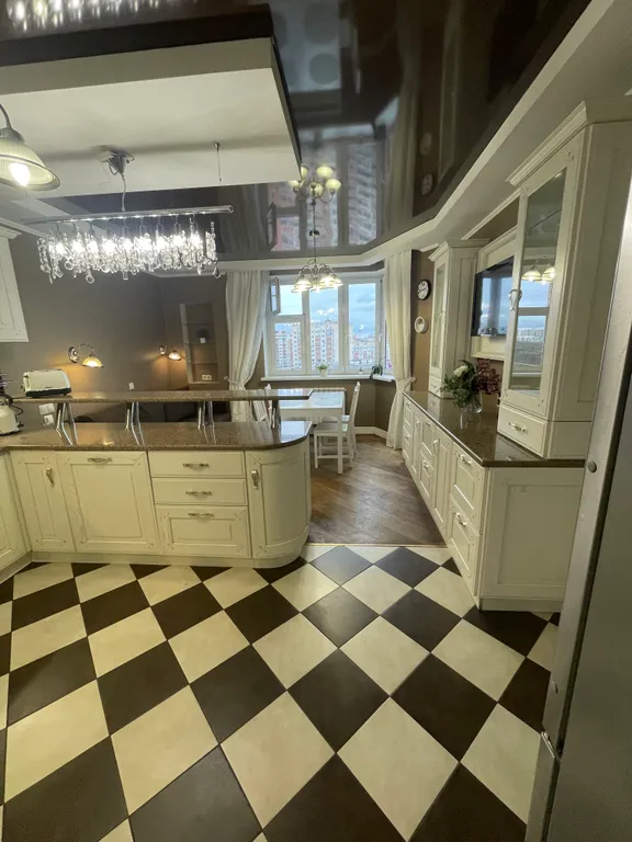 Шикарная квартира с джакузи и сауной