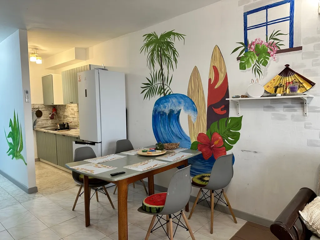 4-комнатная Квартира