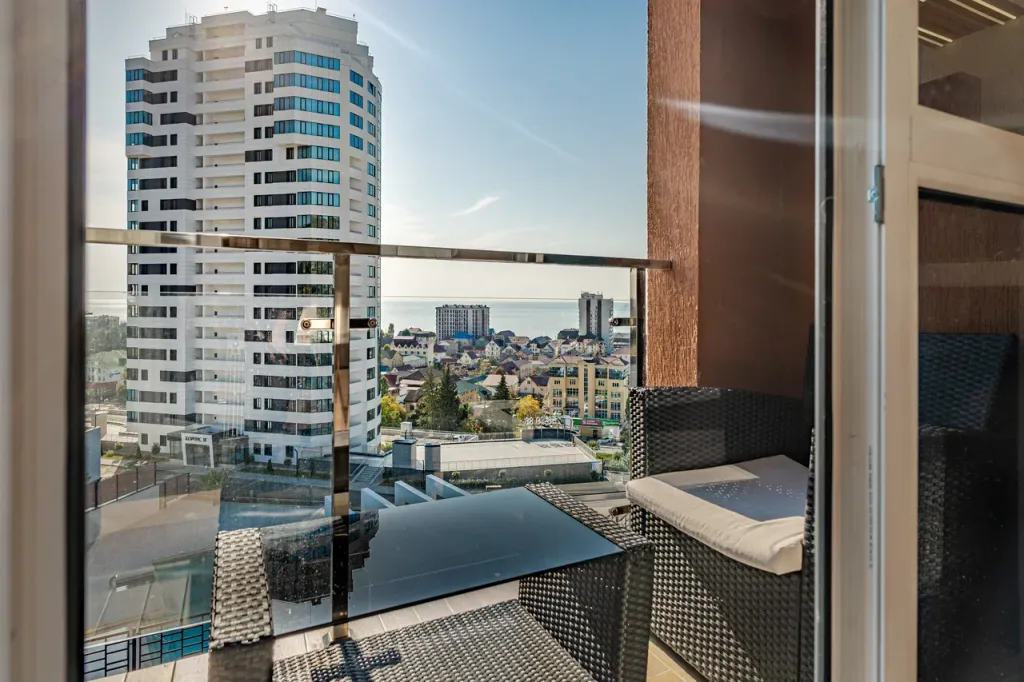 2х комнатные апартаменты с прямым видом на море