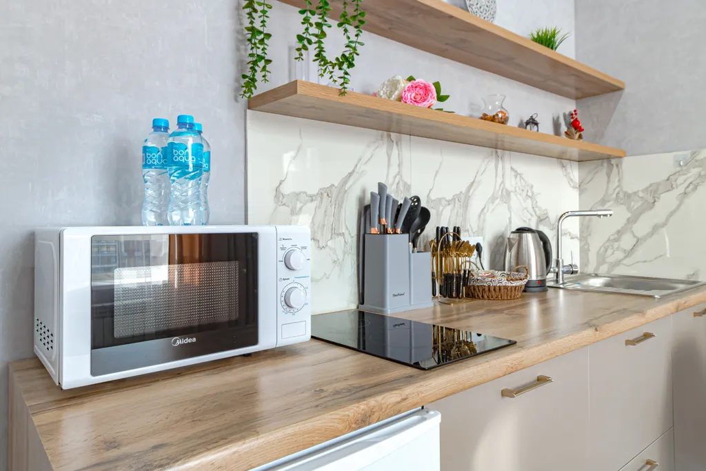 Grand Champion Central Stay