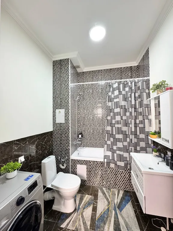 2 комнатная в ЖК 4You, рядом с ТЦ Mega