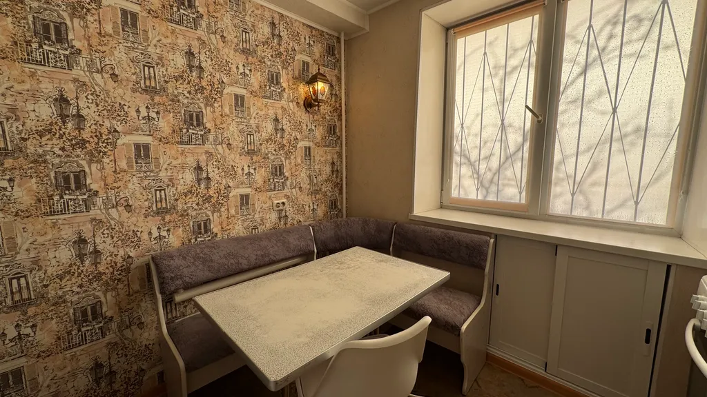 Теплая чистая двухкомнатная до 6 человек